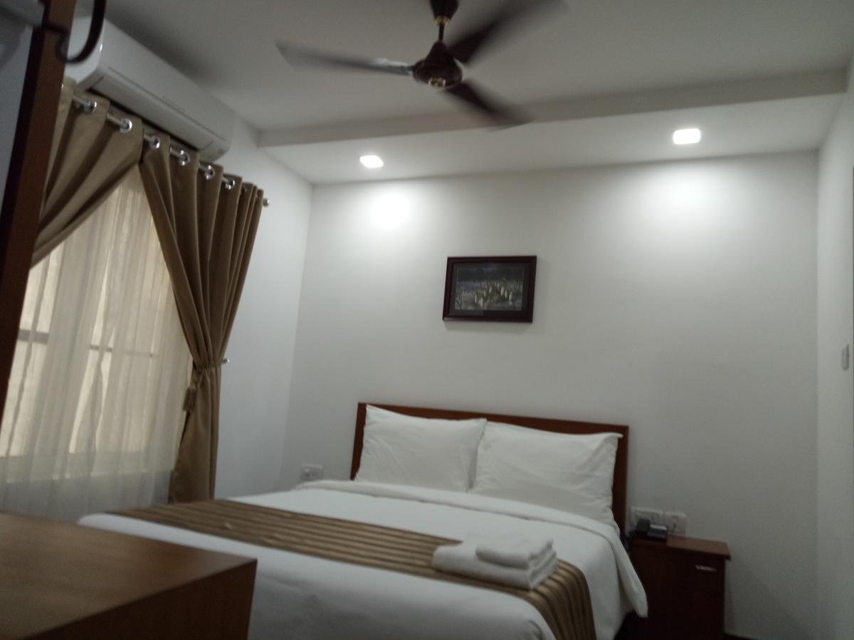 พีจีเอส อินน์ Kochi ภายนอก รูปภาพ